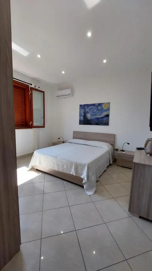 Summer Breeze Apartment - Avola 0*,  Italy